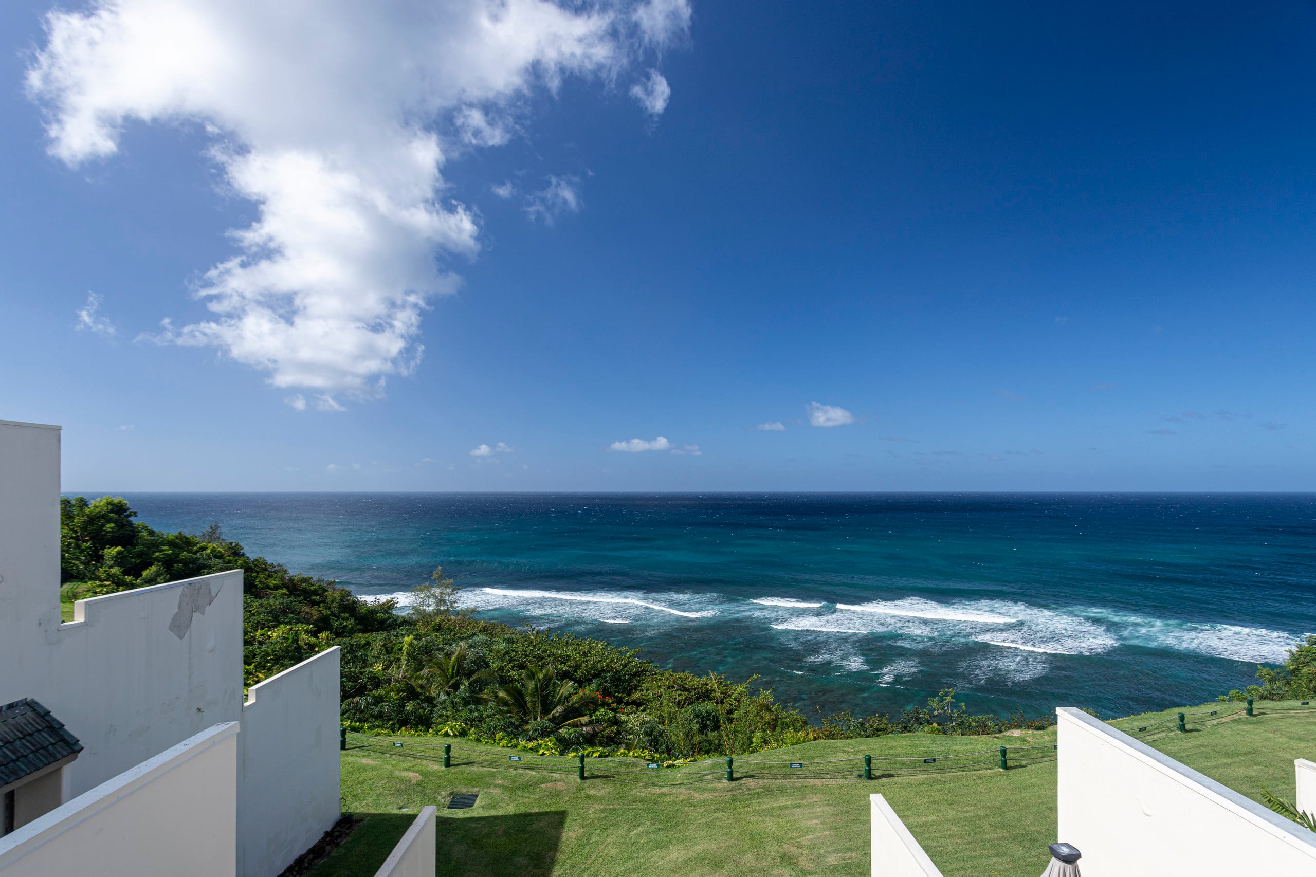 Premiere Puu Poa 407 - Penthouse - AC -Oceanfront - Image 33