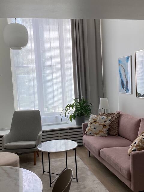 Popular Airbnb listing: Loft Oulu center, free garage space in Oulu