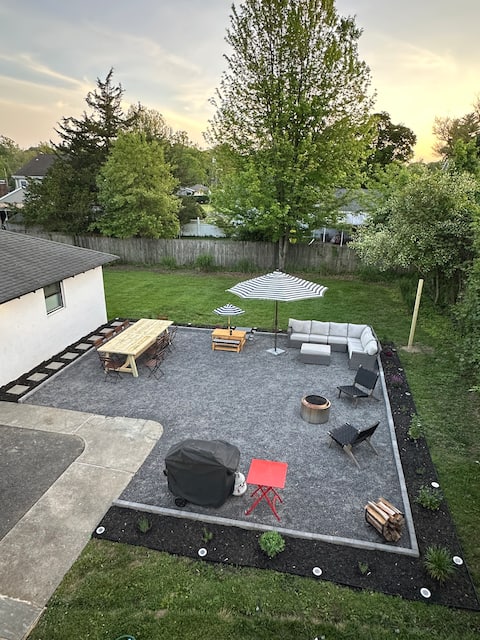 Spacious home in Red Bank - great for groups