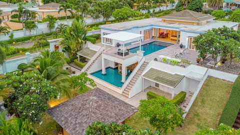 goodtime pool villa
Pattaya 4 Bedroom Luxury Pool Villa
Newly renovated, 15 minutes to Walking Stree
