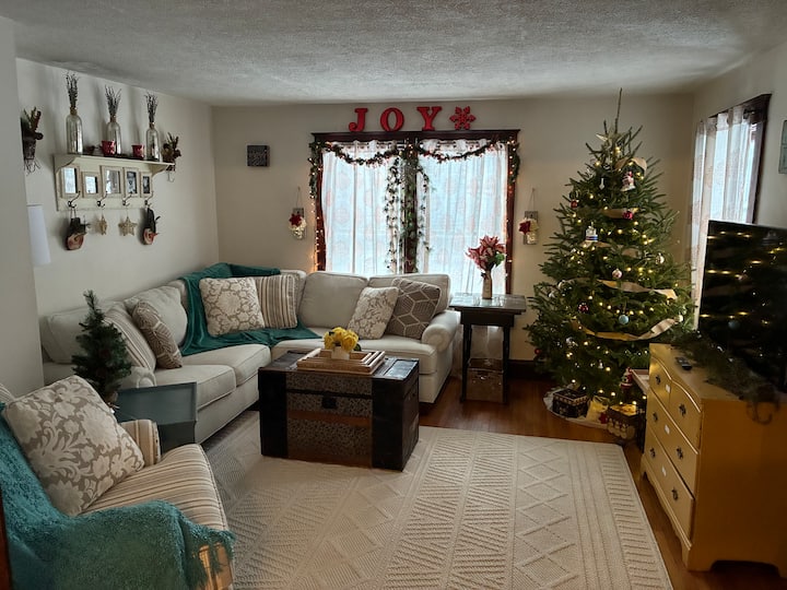Charming West Side Cottage - Elmira, NY