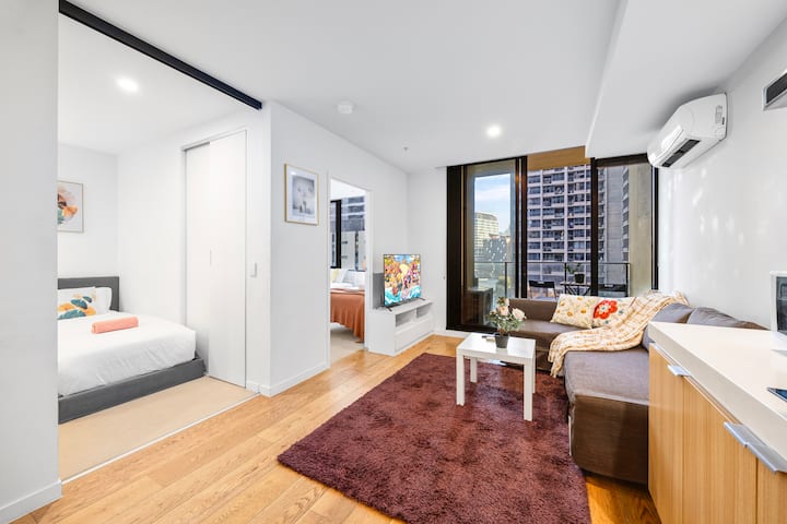 09-urban 2br 5 Beds| Skybus Free Tram Zone - Melbourne