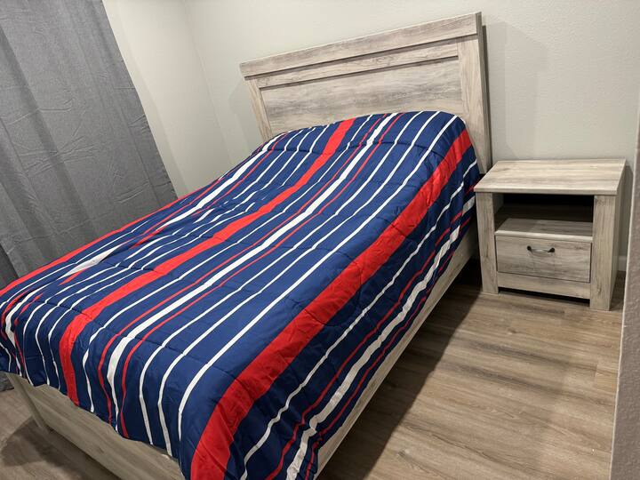 Спалня 2