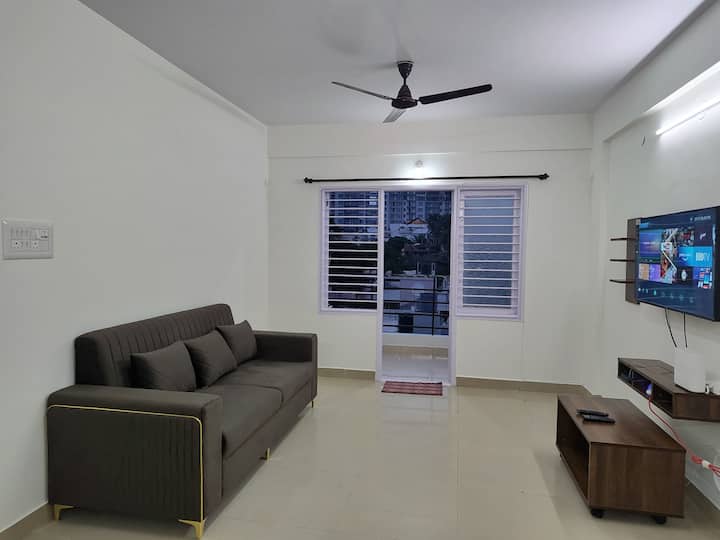 GuestNest - 3BHK flat in JP Nagar - Non-AC