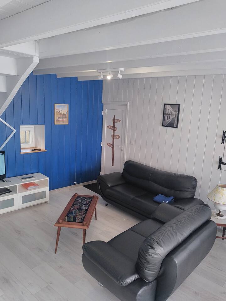 "L'échappe-loups" Maison 2 à 8 Personnes + Garage - Puy-de-Dôme
