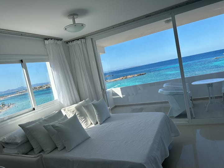 Encima Del Mar - Formentera