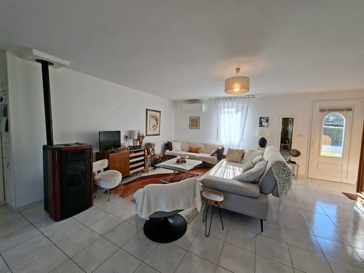 Maison&jardin: Plages à 15 Min/commerces à 5 Min - Lannion