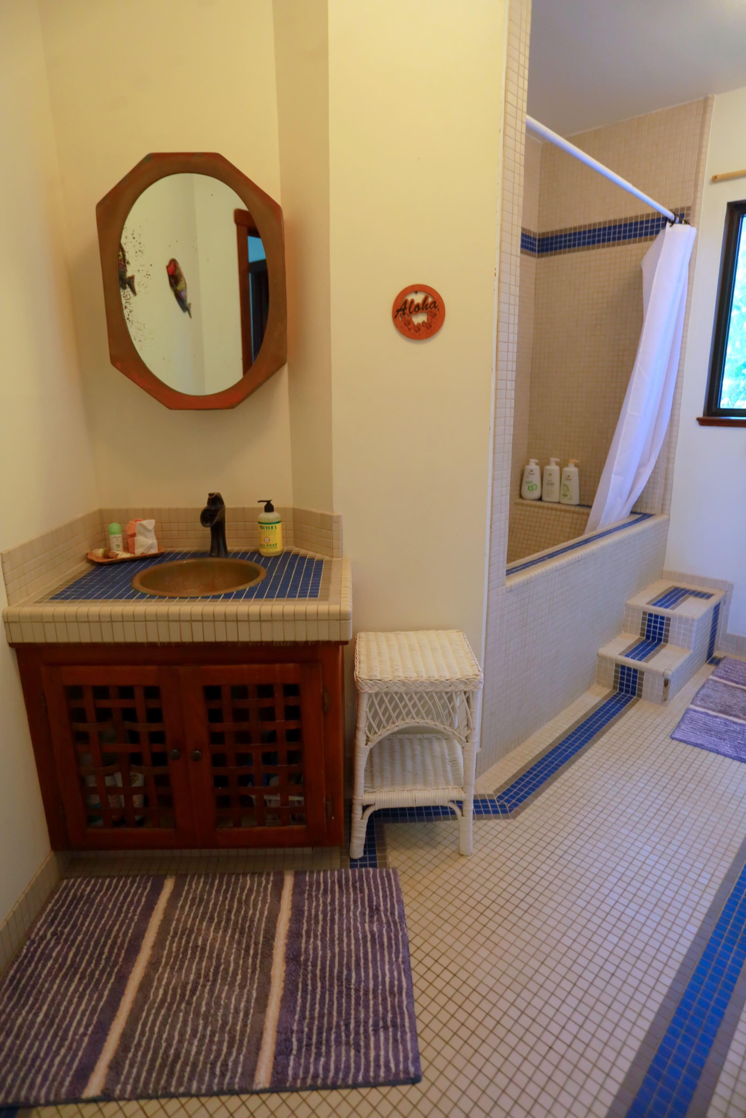 Oceanview Kehena Black Sand Beach House - spa/pool - Photo 26
