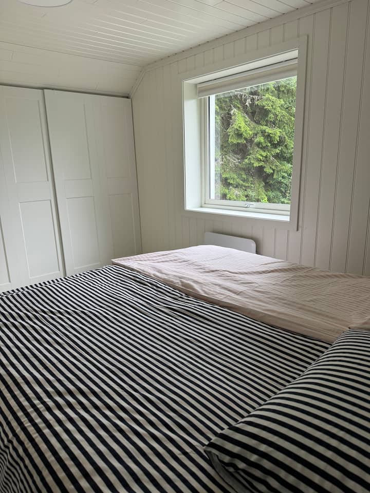 საძინებელი 1