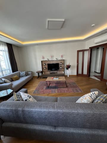 Luxury 2+1 flat close to Fatih mosque (No:2)