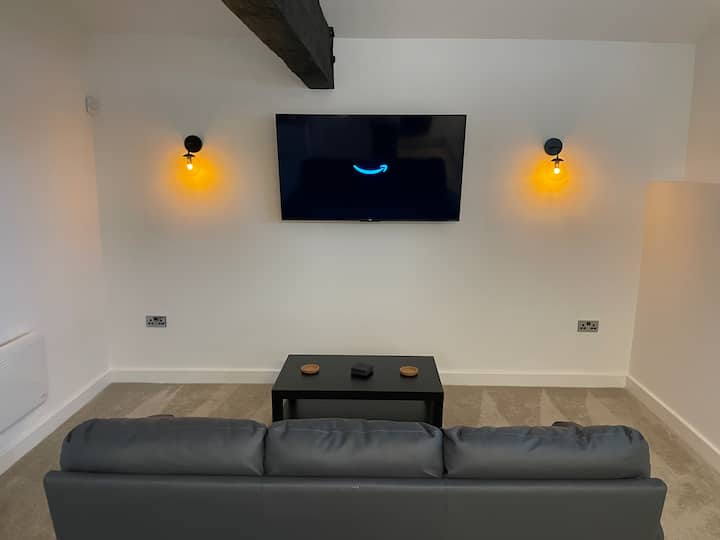 Luxury Loft Apartment In Brighouse - Huddersfield