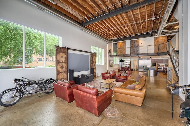 Station 22 – Historic Firehouse Stay + Shoot Space