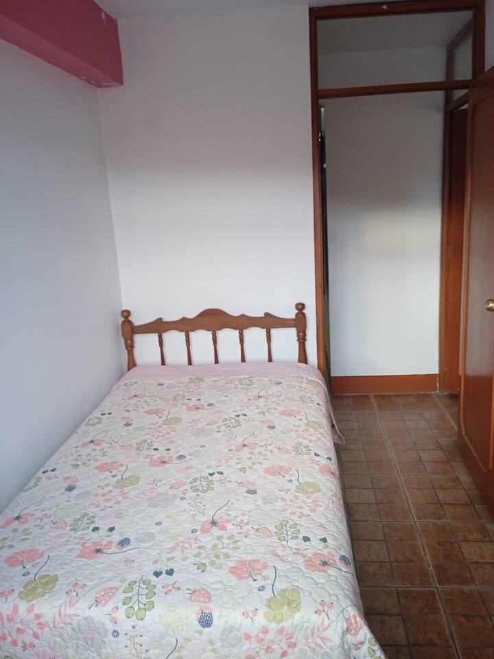 Dhomë gjumi 2