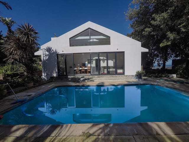 Meer, Wein und Berge