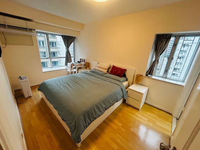 Spacious and calm appartment in Mid Levels gallery image 3