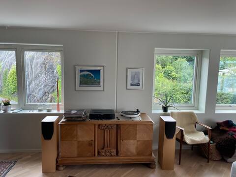 Popular Airbnb listing: Central apartment in Leivik, Stord in Stord
