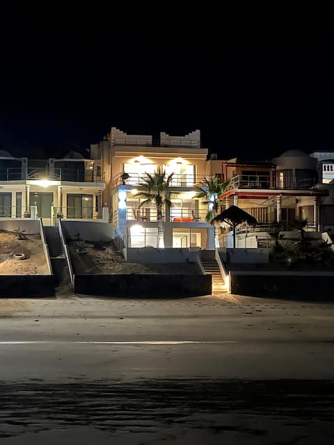 3 Floor Beach Front home Casa Herencia SF