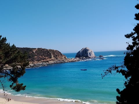 Successful Airbnb property: Enjoy the start of spring at our house in Algarrobo