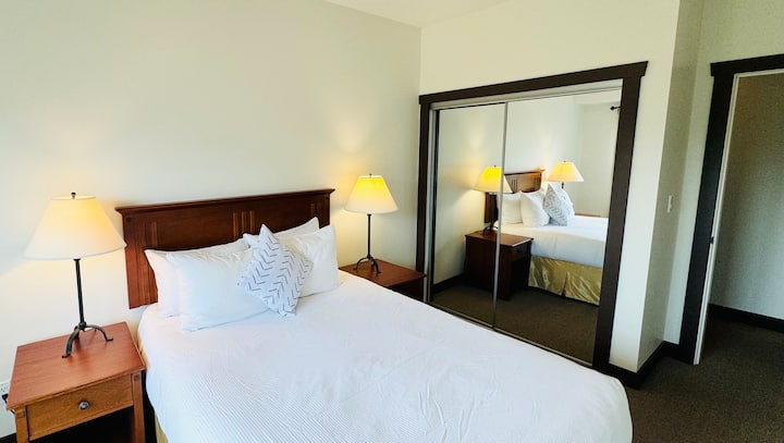 Დაისვენეთ მომდევნო სამთო მღელვარებაზე. Დაიძინეთ მშვიდად აქ.