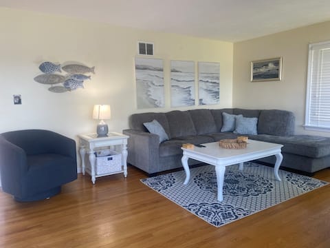 Successful Airbnb property: Broad Cove house in Onset in Onset