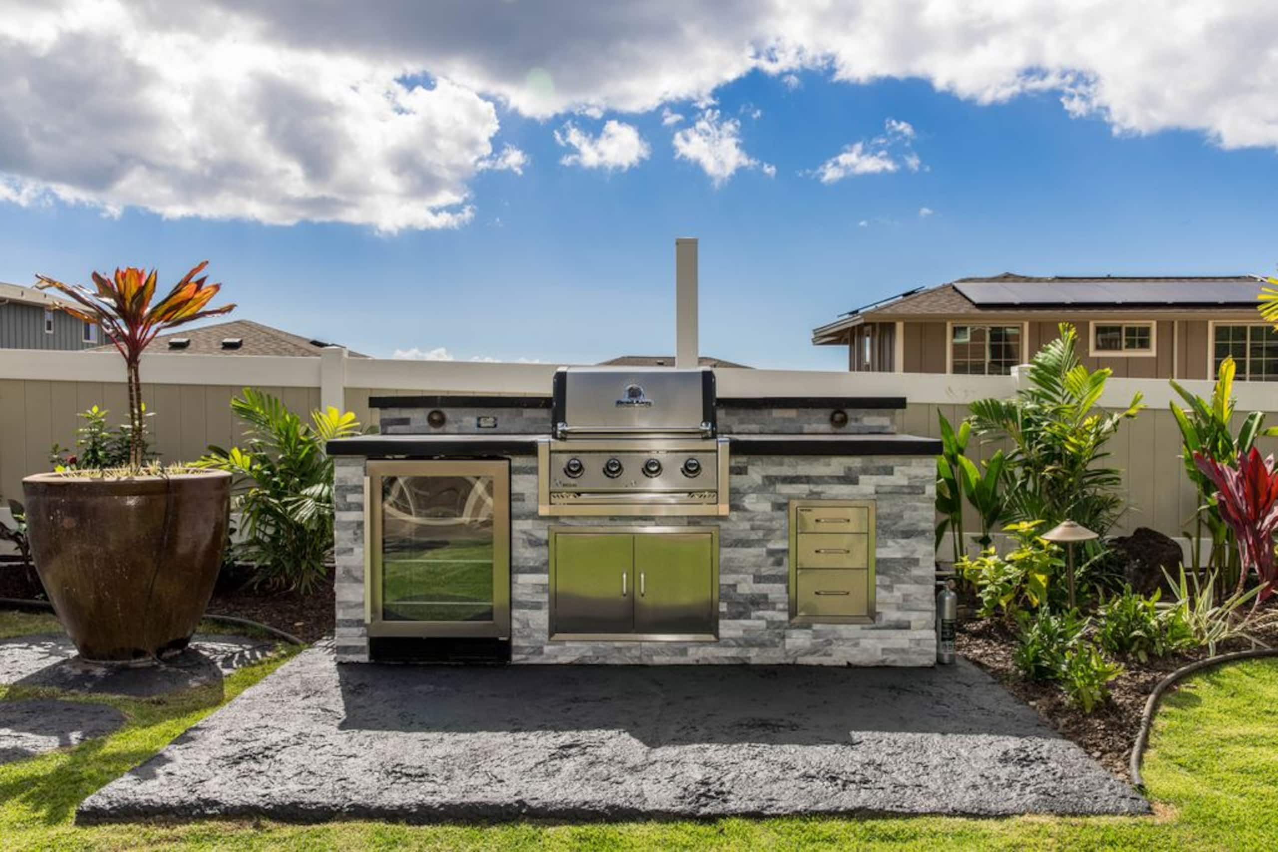 Home in Waianae · ★5.0 · 7 bedrooms · 9 beds · 6 baths - Image 372