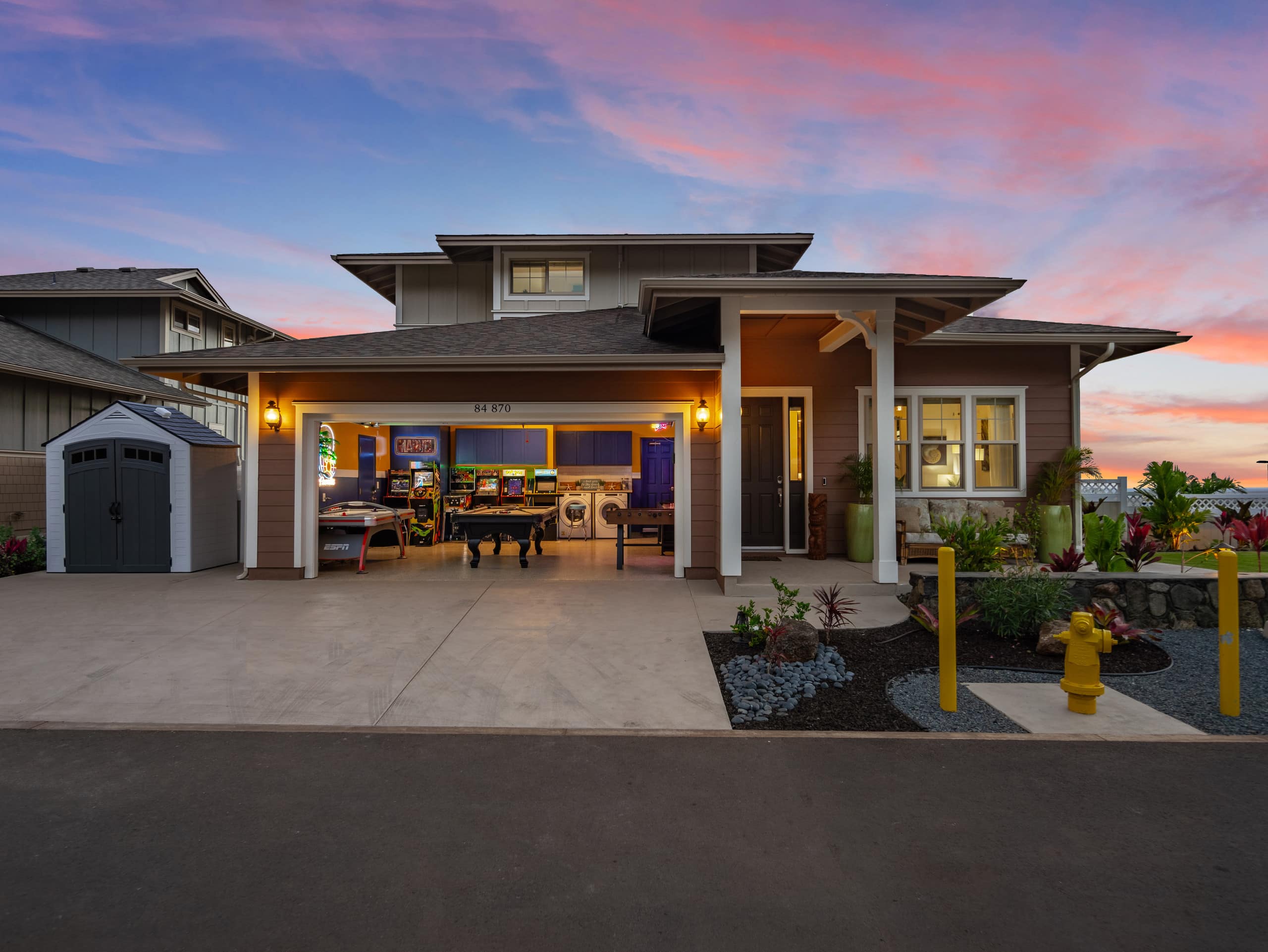 Home in Waianae · ★5.0 · 7 bedrooms · 9 beds · 6 baths - Image 548