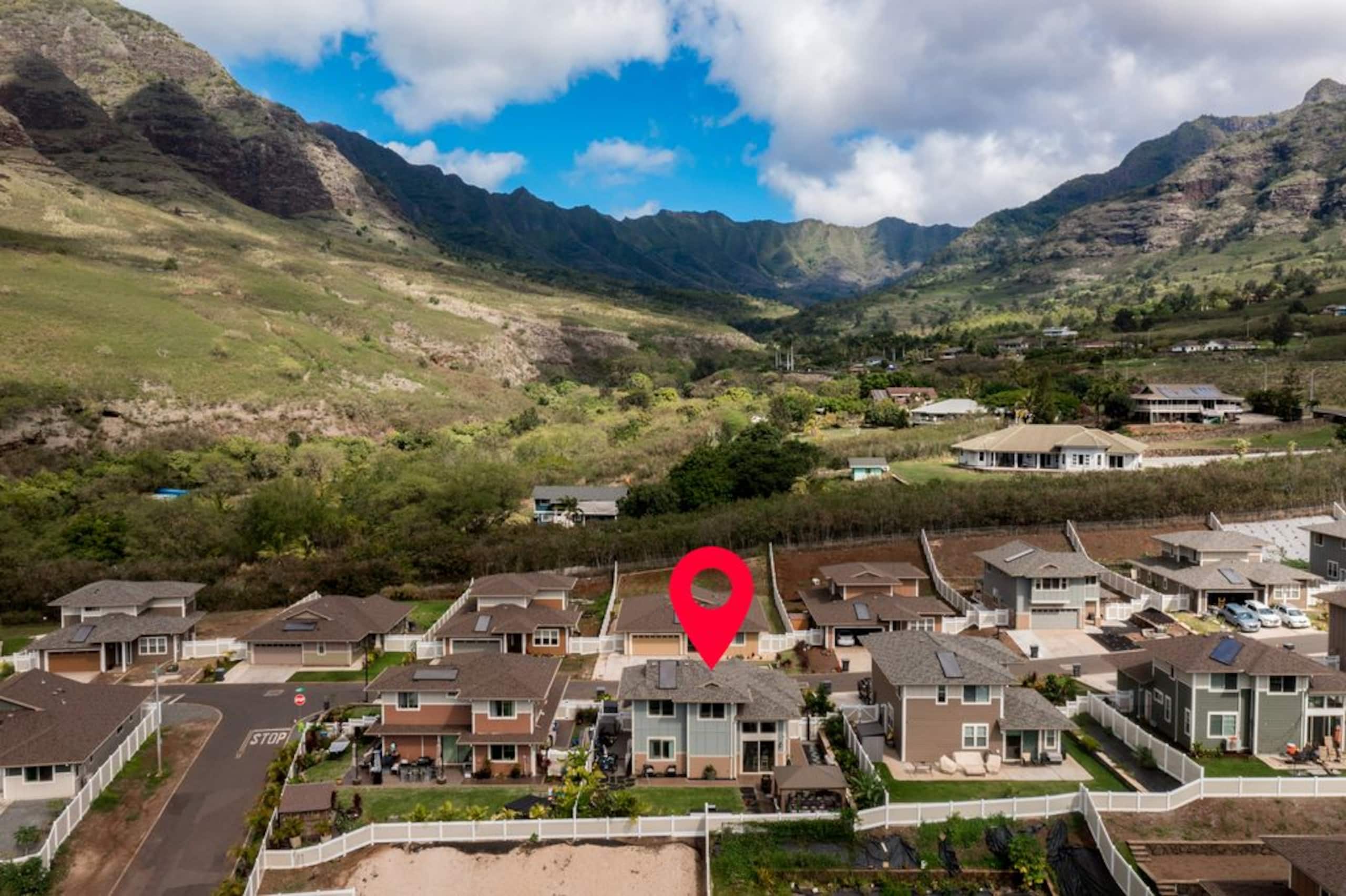 Home in Waianae · ★5.0 · 7 bedrooms · 9 beds · 6 baths - Image 502