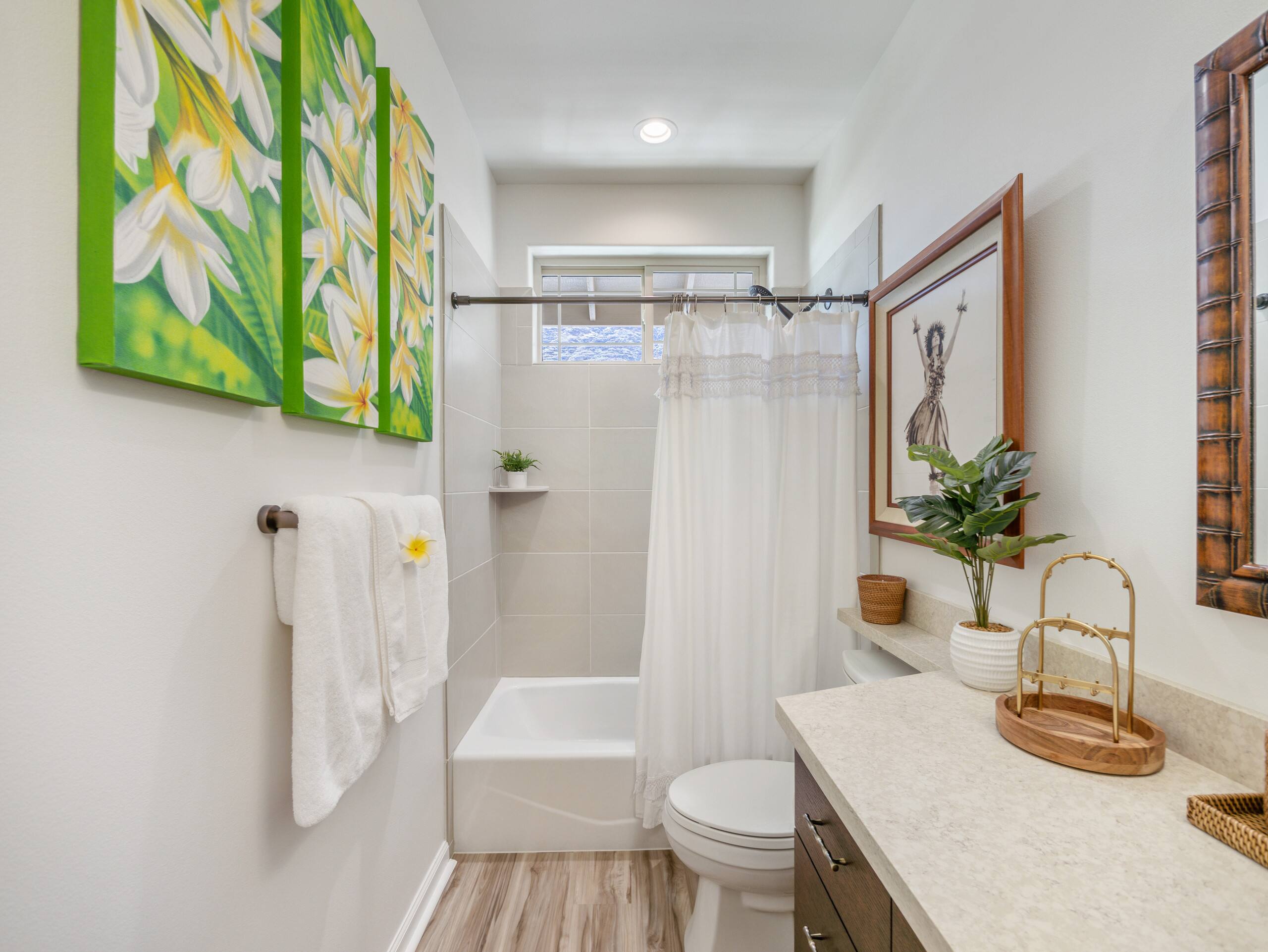 Home in Waianae · ★5.0 · 7 bedrooms · 9 beds · 6 baths - Image 281