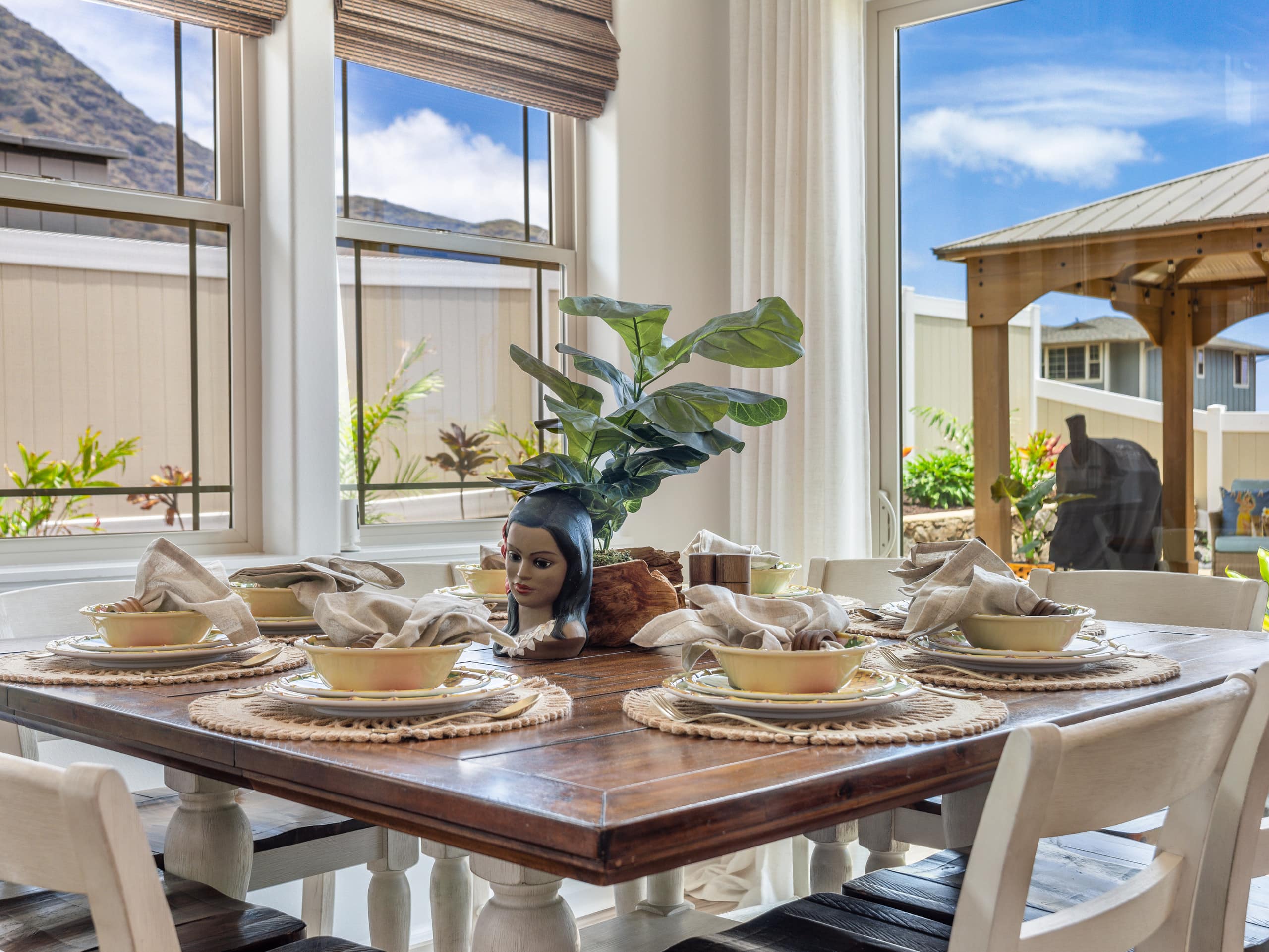 Home in Waianae · ★5.0 · 7 bedrooms · 9 beds · 6 baths - Image 132