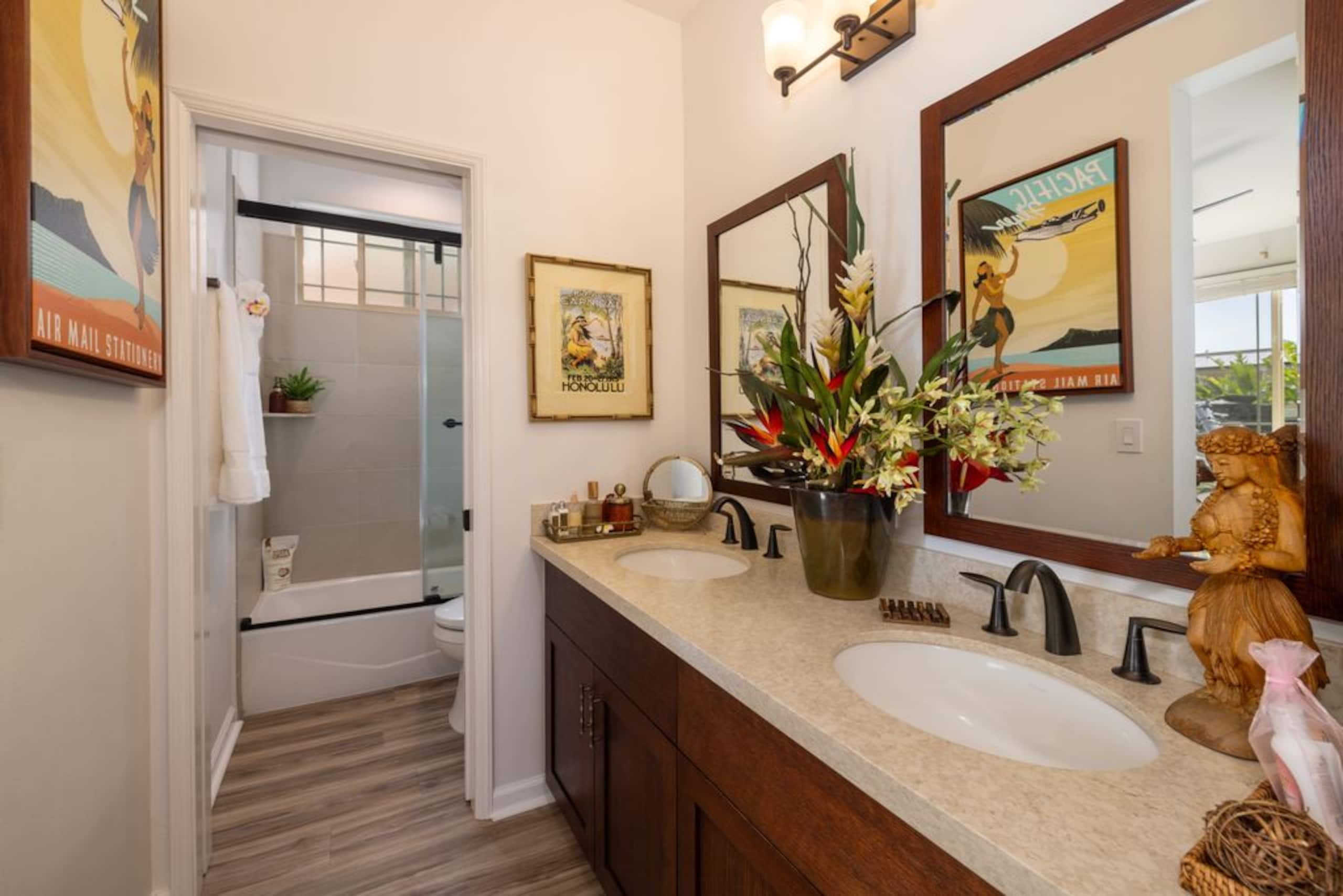 Home in Waianae · ★5.0 · 7 bedrooms · 9 beds · 6 baths - Image 272