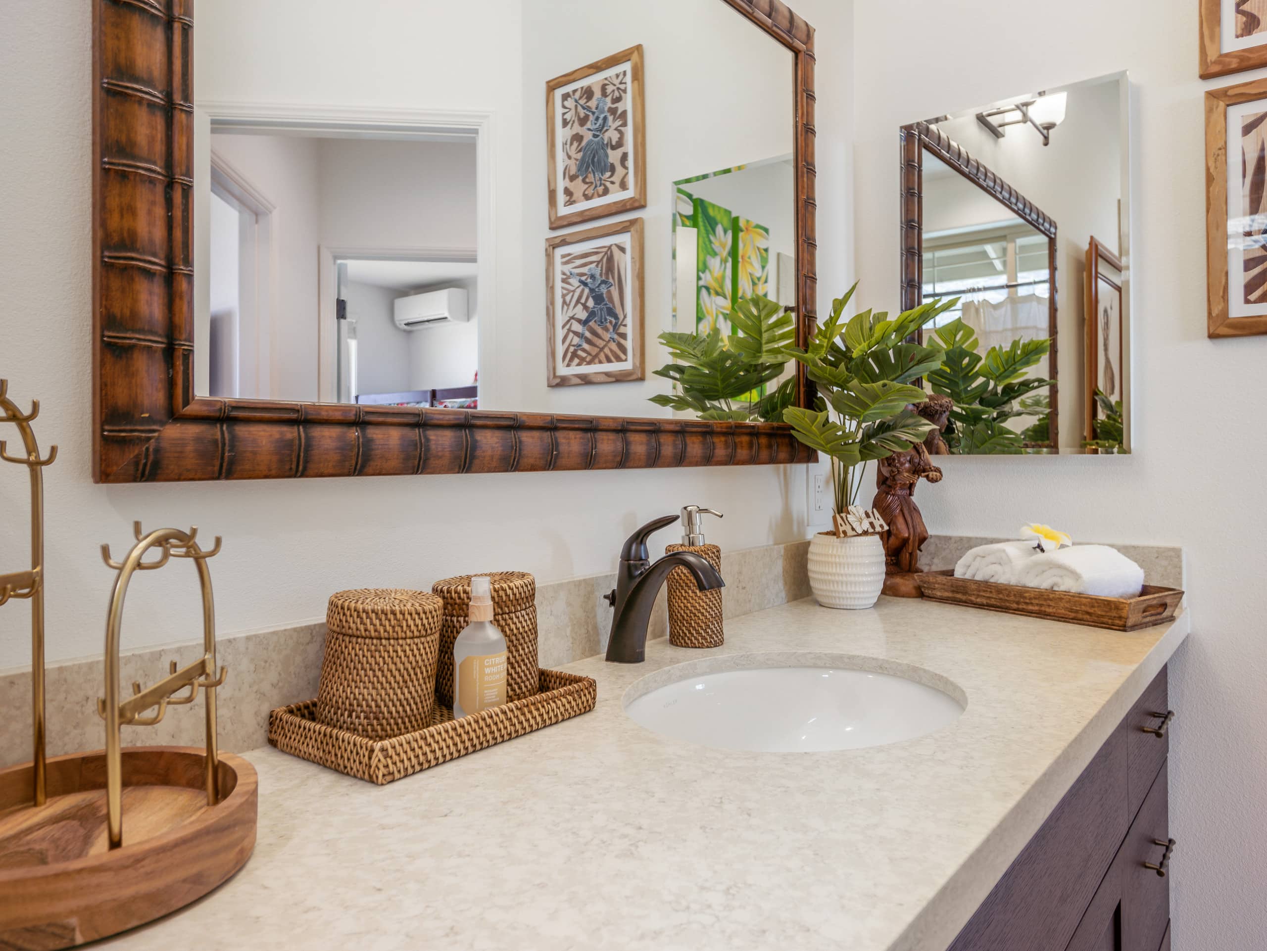 Home in Waianae · ★5.0 · 7 bedrooms · 9 beds · 6 baths - Image 277