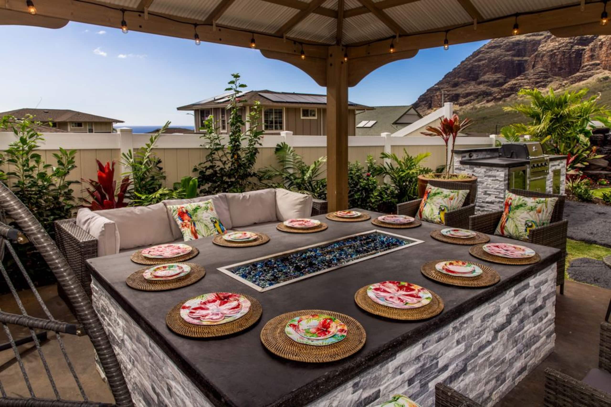 Home in Waianae · ★5.0 · 7 bedrooms · 9 beds · 6 baths - Image 391