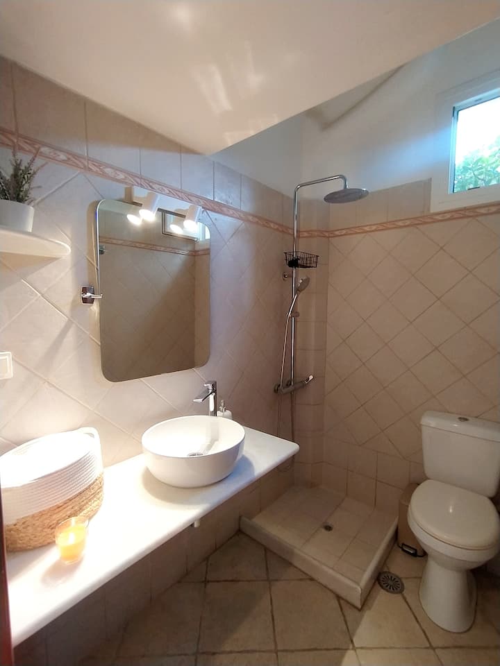 Luxury Apartment Near The Beach - Antiparos