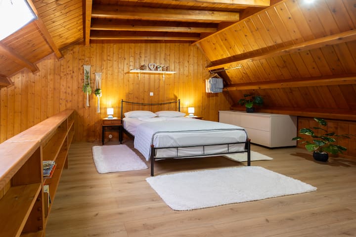 Dhomë gjumi 2