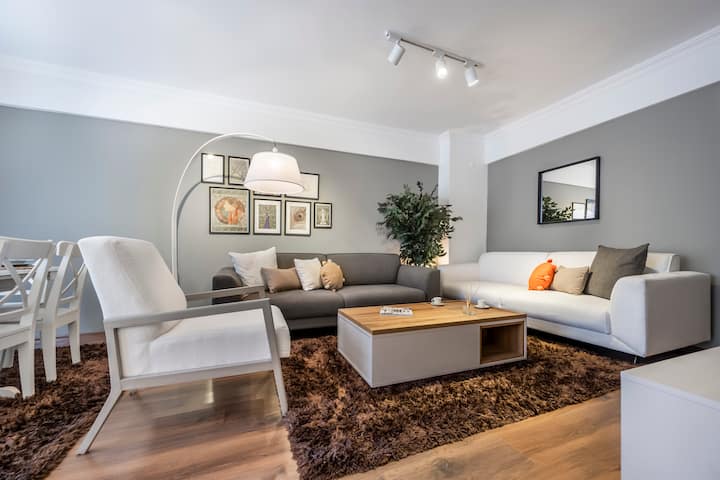 Perfect Home Next To Subway In Heart Of İSt - Istanbul