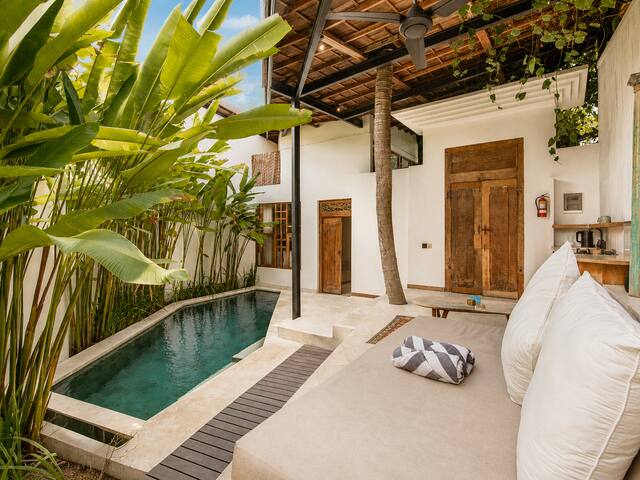 Beach Alcove Resort managed Airbnb listing 3