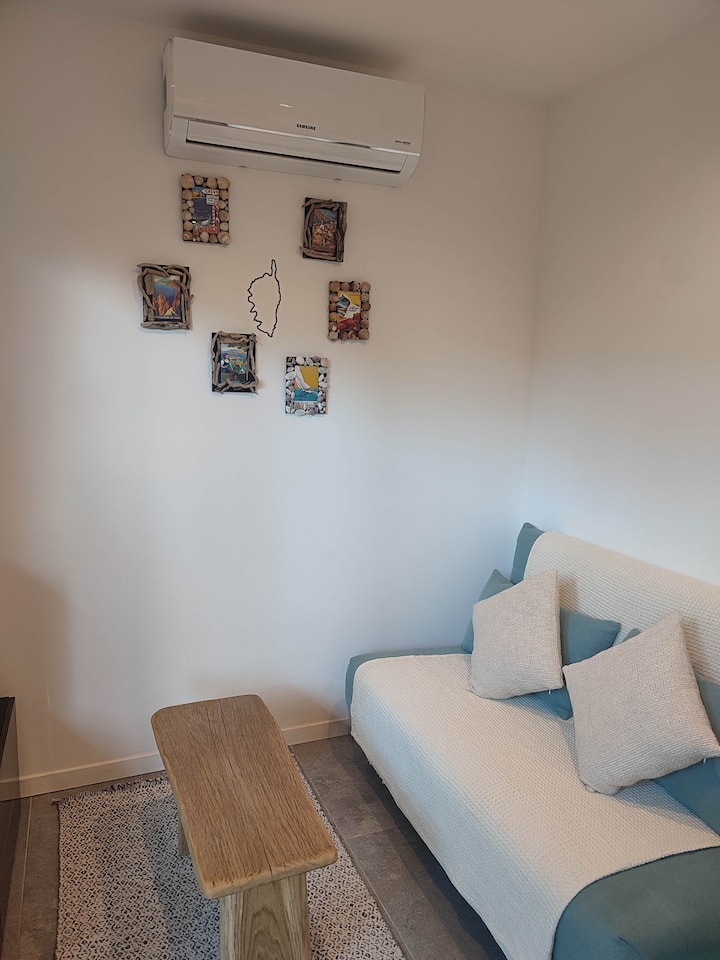 Bungalow à 7 Minutes De Saint Cyprien, Cala Rossa - Sainte-Lucie de Porto-Vecchio