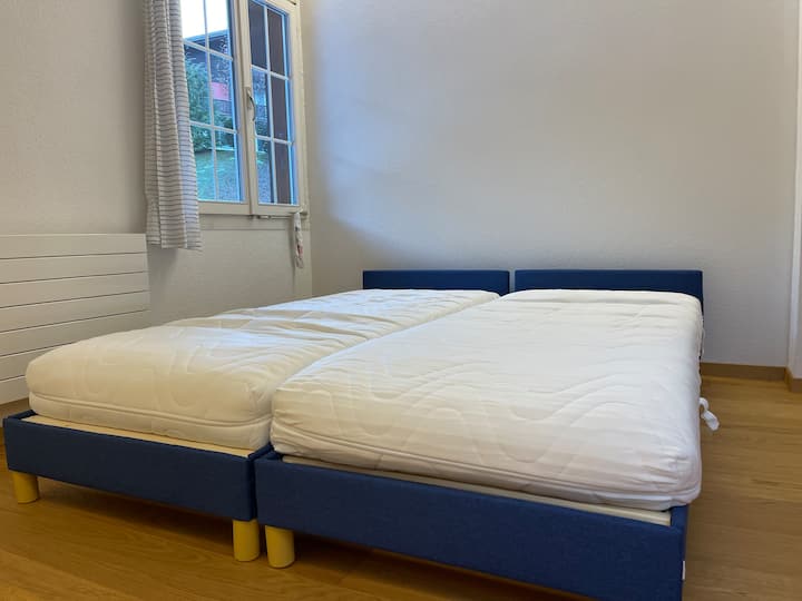 Schlafzimmer 4