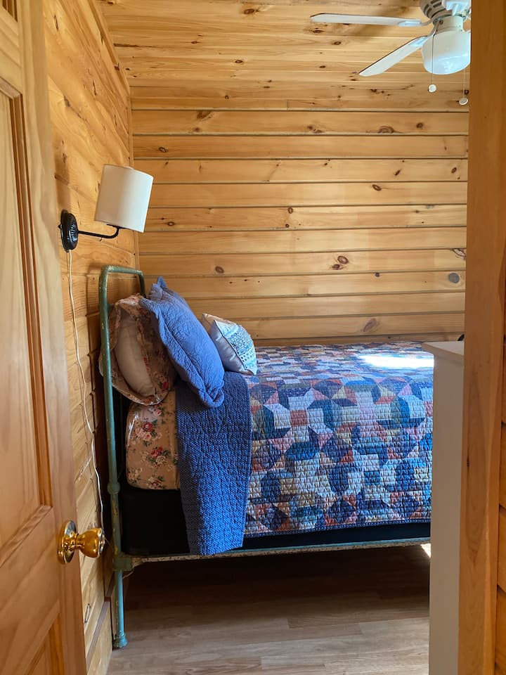 საძინებელი 2