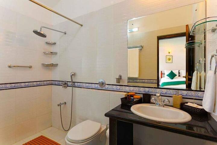 Bathroom 3