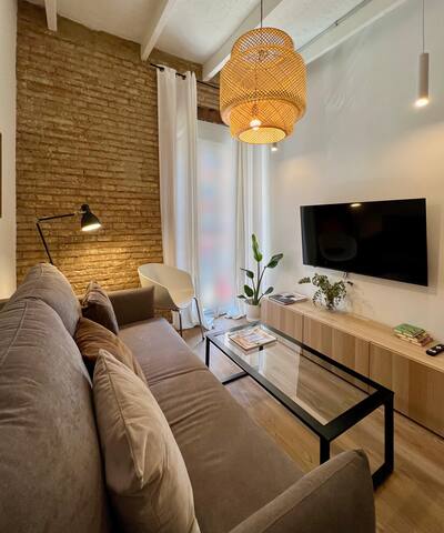 Charming accommodation in Ruzafa gallery image 3