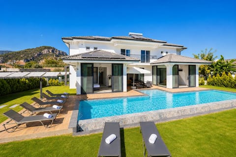Villa White Cloud