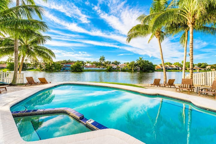 Villa En Bord De Mer | Jeux, Plage, Cinéma Et Spa - Pembroke Pines, FL
