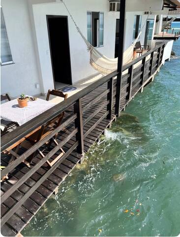 Linda Casa Frente Mar em Guaratiba gallery image 3