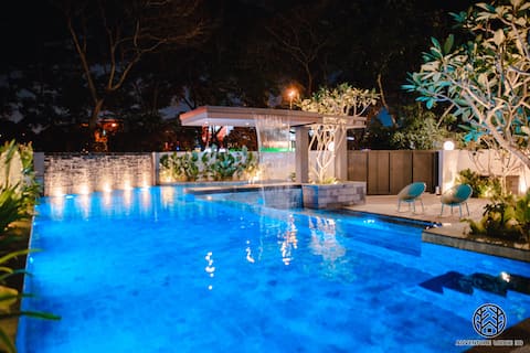 New#7mins JonkerStr #kids #largest Pool #25px #KTV