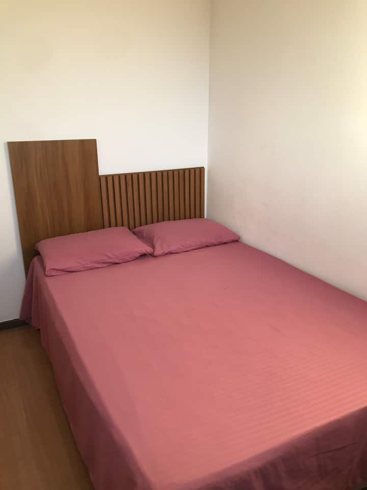 Dhomë gjumi 2