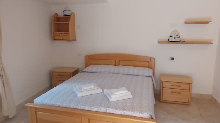 غرفة النوم 1