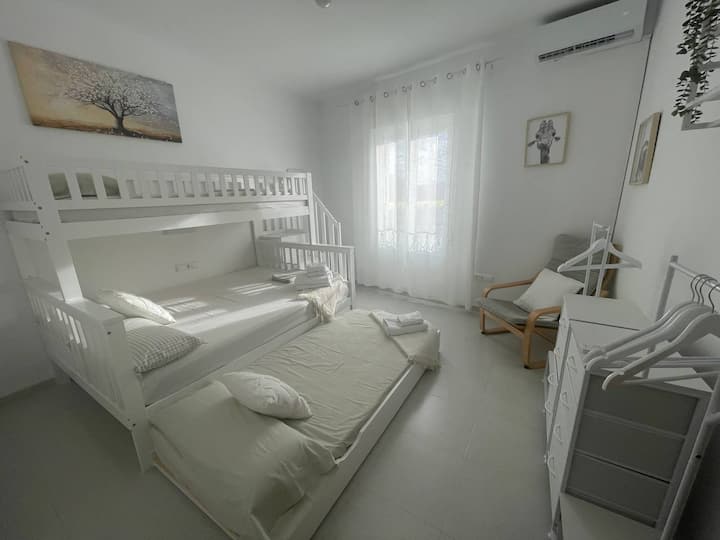 Dhomë gjumi 1