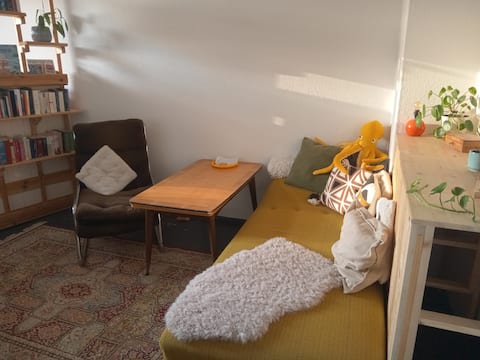 Beliebte Airbnb-Anzeige: A small temporary home in Leipzig in Kleinzschocher