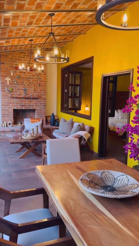 Villa de Gálvez  in  Jiquilpan Michoacán, Mexico